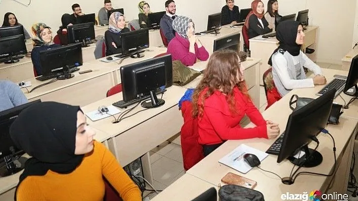 &quotPazarlama ve Perakende Kasiyer Eğitimi" düzenlendi
