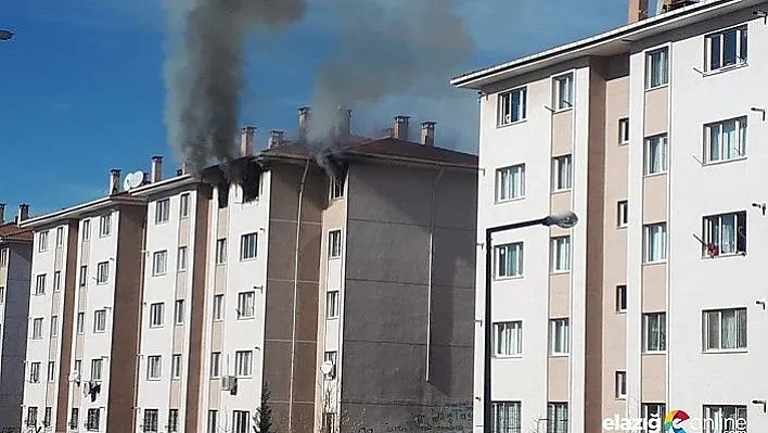 Depremin vurduğu Elazığ'da yangın