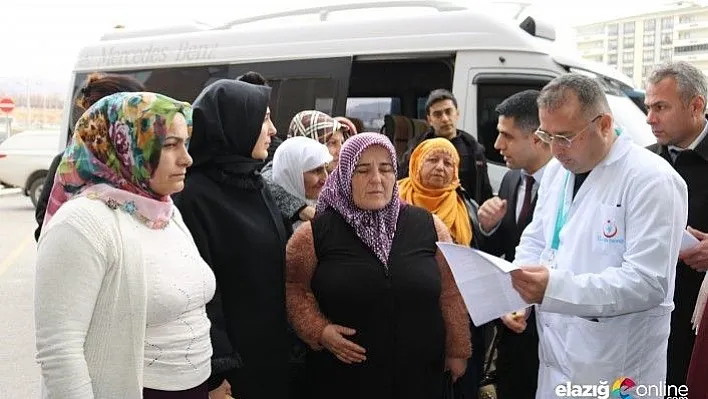Diyarbakır annelerinden Elazığ'da depremzedelere ziyaret
