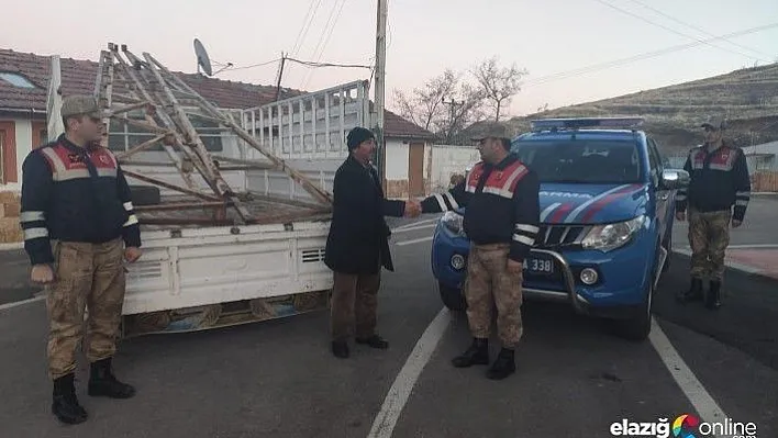 Evi için aldığı demir çatı makası çalındı