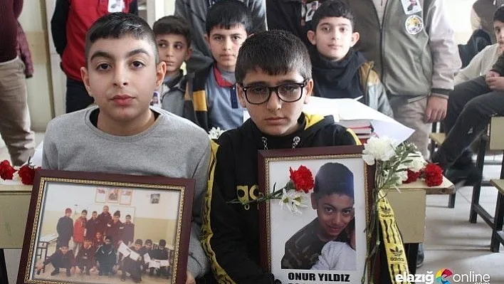 Depremde yaşamını yitiren Onur'a yazılan şiir herkesi ağlattı