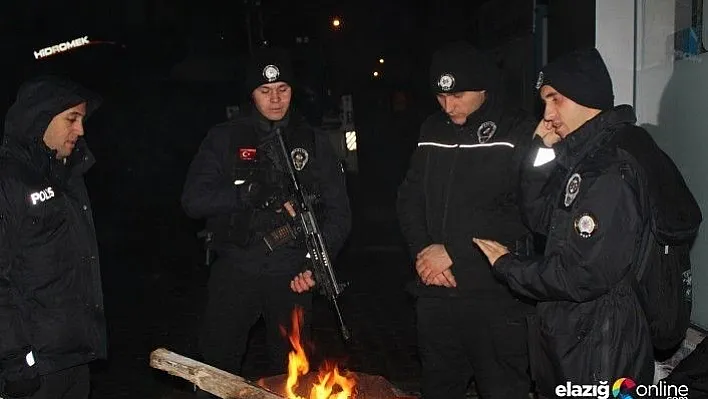 Depremin vurduğu Elazığ'da 2 bin polis 7/24 görevde
