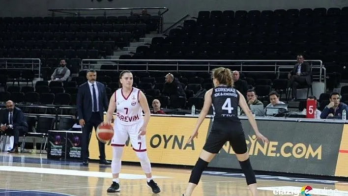 Elazığ'ın Perileri'nden Kartala Pençe!