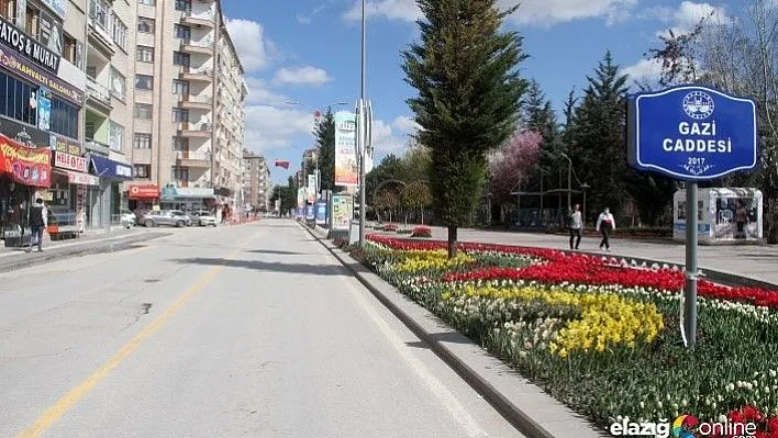 Elazığlılar evde kaldı, boş kalan kent merkezi havadan görüntülendi