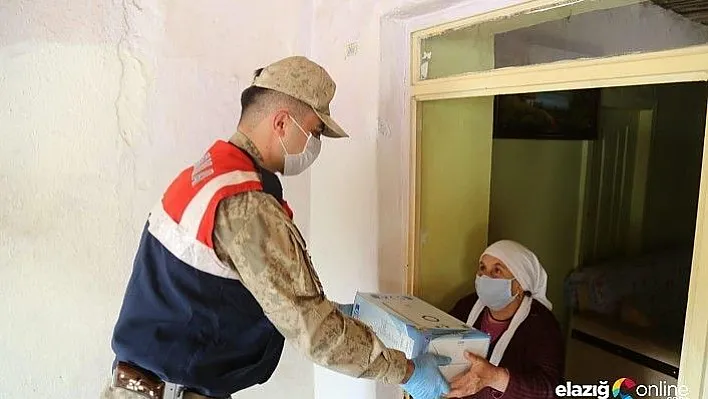 Tunceli Vefa ekibi, Çiçek teyzenin şofben ihtiyacını karşıladı