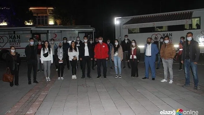Dizi oyuncularından kan bağışı çağrısına destek