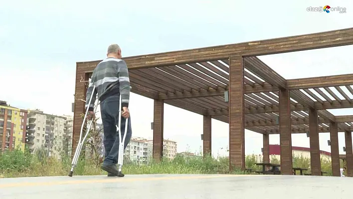 45 yıl hayalini kurduğu akülü sandalyesine kavuştu