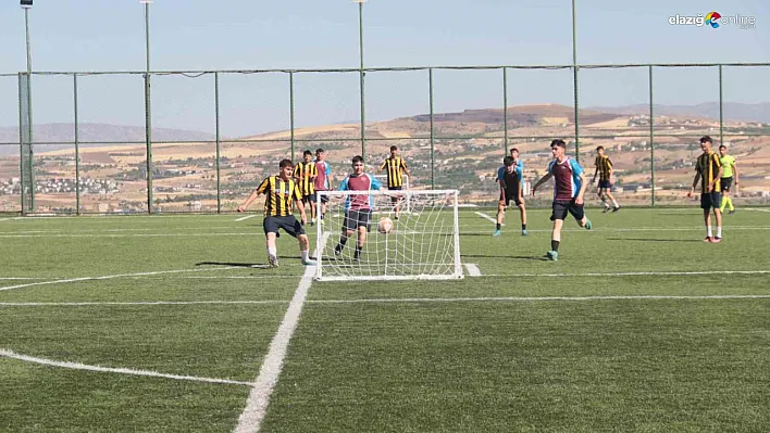Gençler Sahaya, Mahalle Ruhu Elazığ'a Geri Döndü! '5x5 Sokaklar Bizim' Başladı