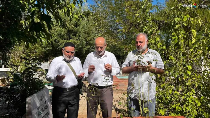 Yasin Börü ve arkadaşları unutulmadı! Mezarları başında anıldı