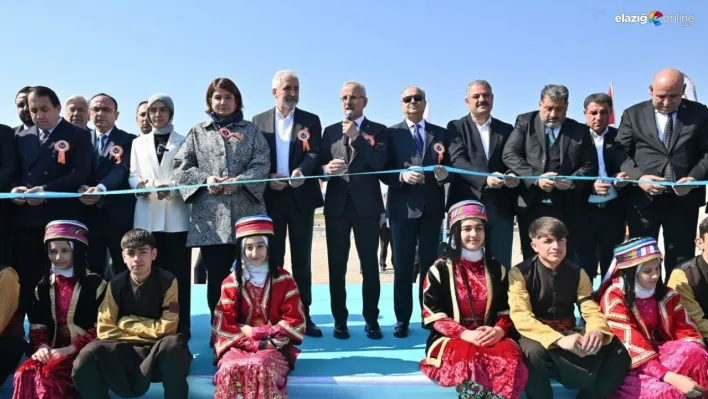 AK Parti İl Başkanı Ocak söz verdi, Bakan Uraloğlu açılışını yaptı