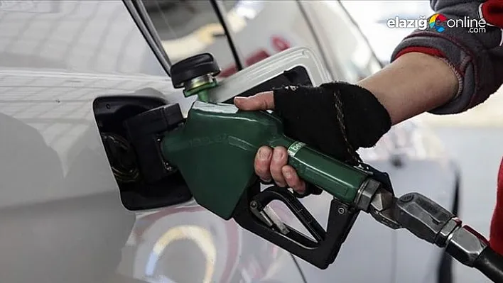 Bayram öncesi benzine sessiz sedasız dev zam!