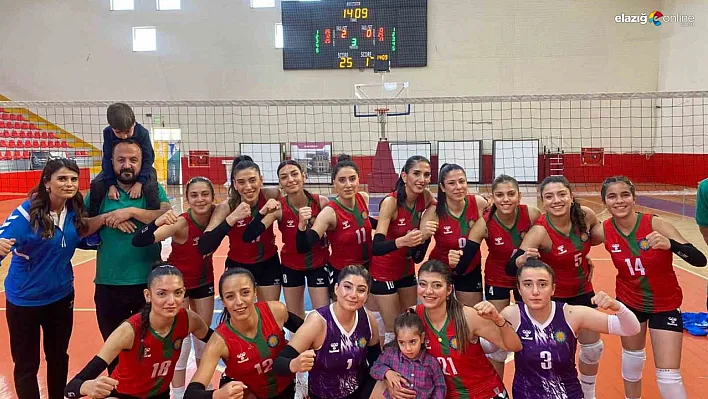 Belediye hentbol ve voleybol takımları haftayı galibiyetle kapattı