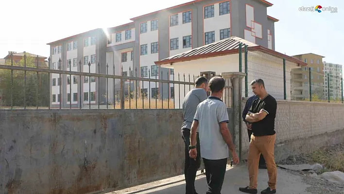 Belediyenin ruhsat vermediği okul, 2 yıldır açılamıyor