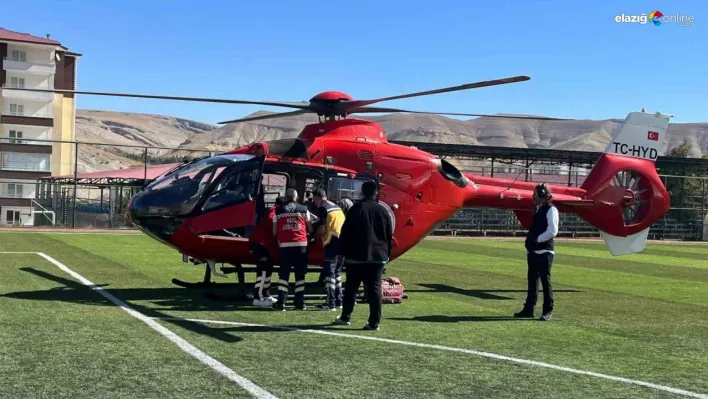 Yaşlı hastanın imdadına ambulans helikopter yetişti