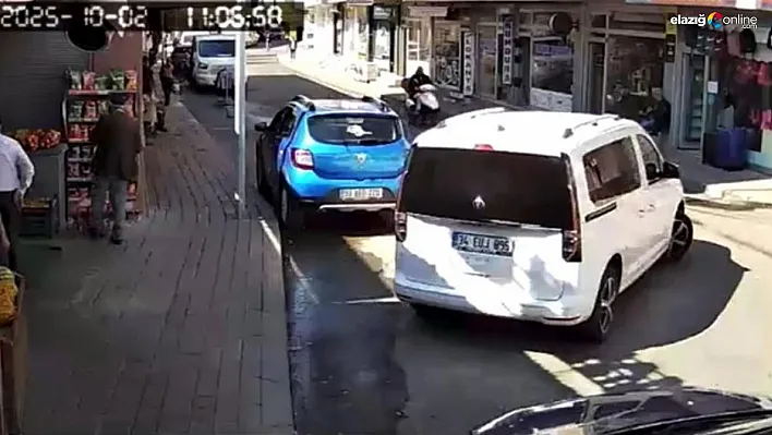 Bingöl'de motosiklet kazası kameraya yansıdı