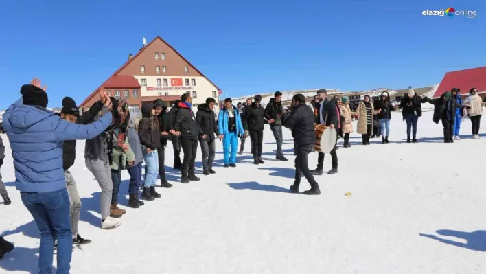 Bingöl Üniversitesi'nden 2'inci Hesarek Kar Festivali etkinliği