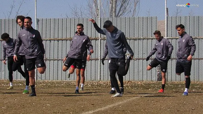 Bordo beyazlı temsilcimiz Elazığspor, Çatalca maçı hazırlıklarına başladı