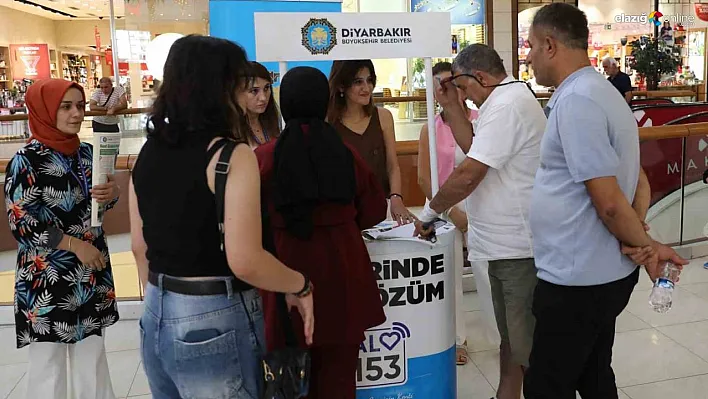 Büyükşehir Belediyesi AVM'lerde 'Yerinde Çözüm Standı' ile sorunlara yerinde müdahale ediyor
