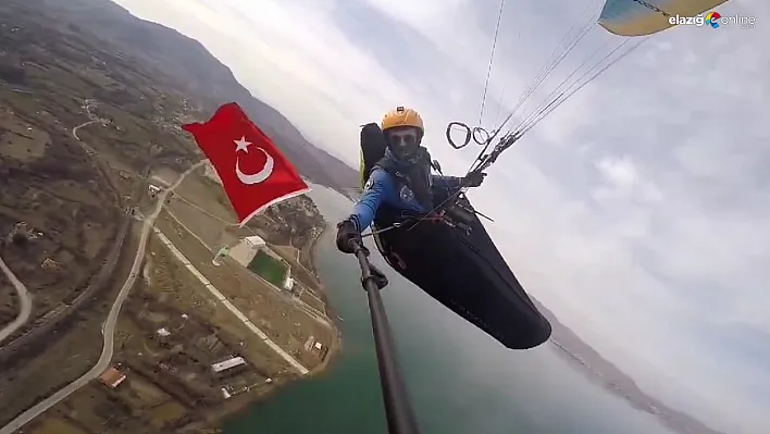 18 Mart Çanakkale Zaferi Elazığ'da Gökyüzüne Taşındı! İşte O Anlar!