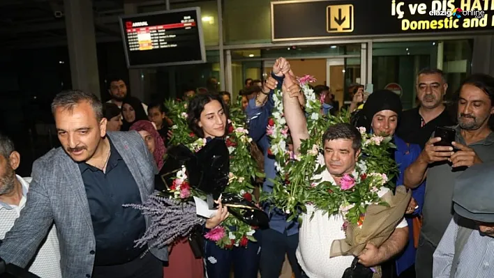 Fenerbahçe'de Elazığ Rüzgarı: Döndü ve Özer Transfer Oldu!