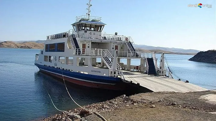 Çemişgezek feribot seferleri geçici olarak durduruldu