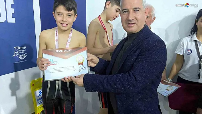 'Gençlik yatırımlarımız meyvelerini vermeye başladı'