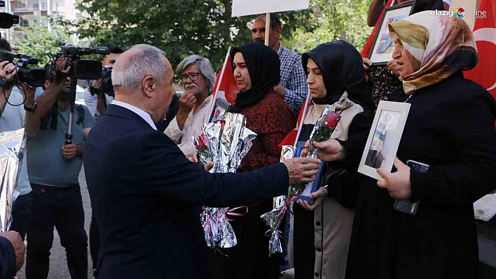 Cumhur İttifakı'nda yer alan DSP'den Diyarbakır annelerine ziyaret