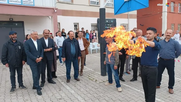 Darende Ayvalı'da ilk bilim fuarına ilgi