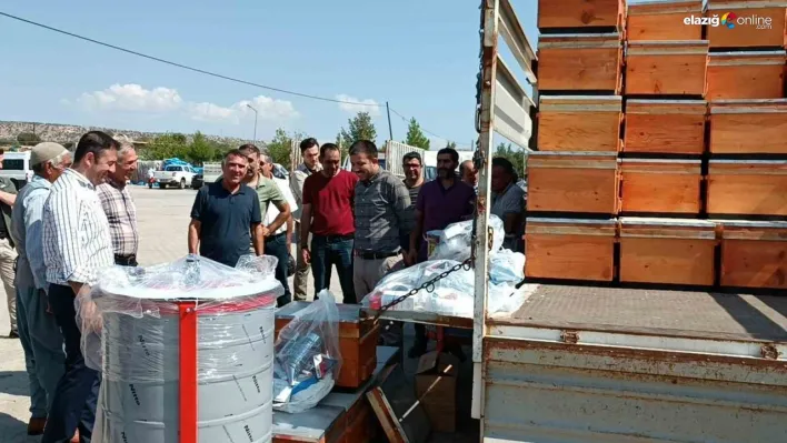 Dicle'de arı bağ ve meyve üreticilerine tarımsal makine desteği