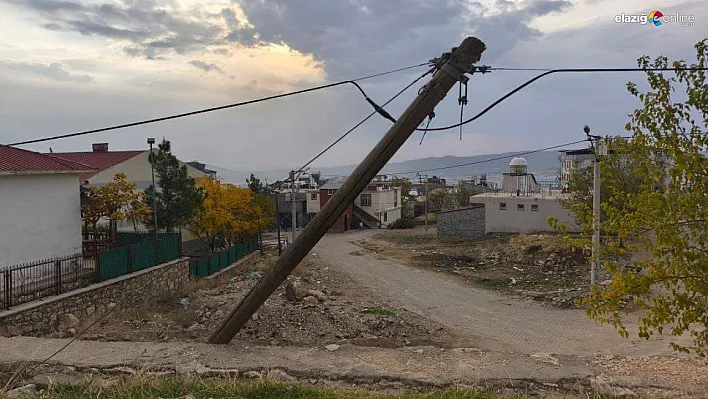 Dicle'de vatandaşlardan eğri direğin değiştirilmesi talebi