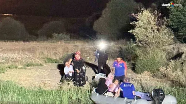 Dicle Nehri'nde mahsur kalan 9 kişilik aile kurtarıldı