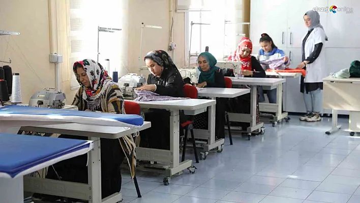 Diyarbakır'da 'Dom kadınlar' için hazırlanan proje hayata geçirildi