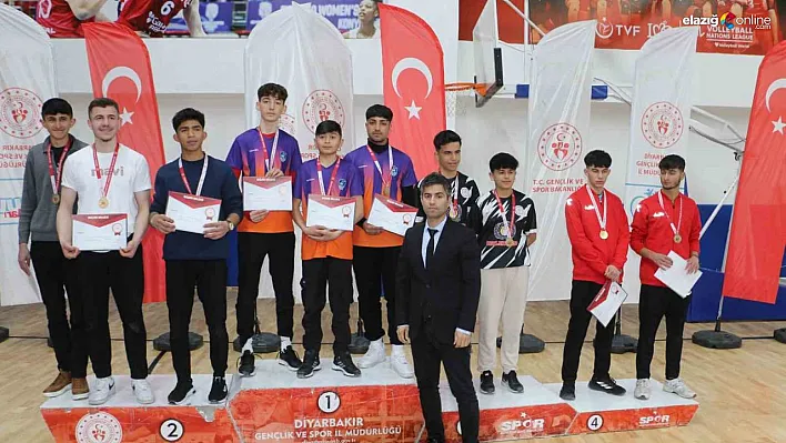 Diyarbakır'da 'Floor Curling' turnuvasının finali yapıldı