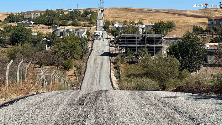 Diyarbakır ilçelerindeki yol çalışmaları devam ediyor