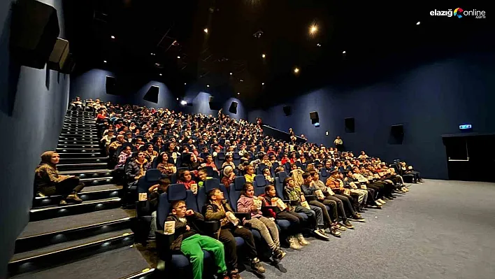 Diyarbakır'da 3 bin 800 öğrenciyi sinema keyfi yaşadı