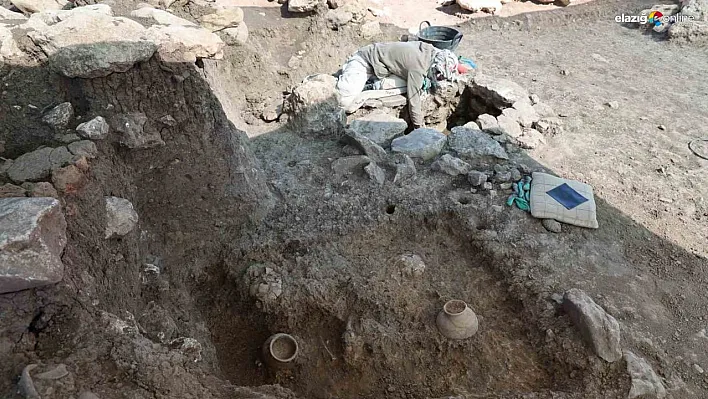 Diyarbakır'da 5 ve 11 bin yıllık 6 mezar bulundu