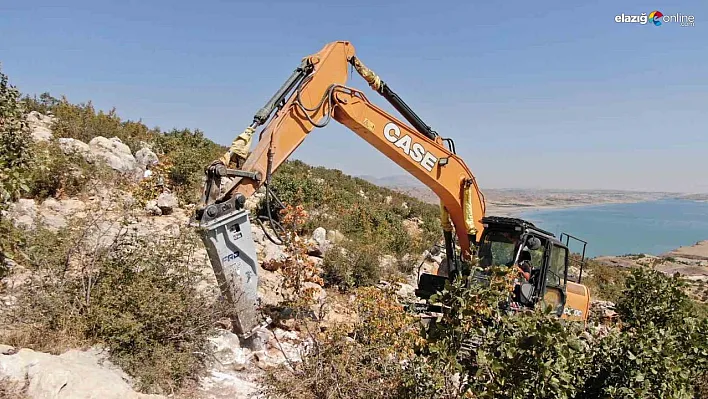 Diyarbakır'da çiftçilerin talebiyle 3 bin metre mera yolu oluşturuldu