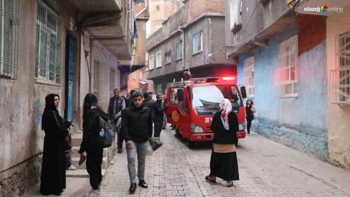 Diyarbakır'da çöken binada kimsenin olmadığı belirlendi