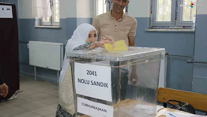 Diyarbakır'da Cumhurbaşkanlığı 2. tur seçimi için oy kullanma işlemi başladı