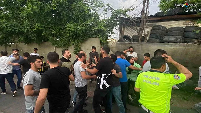 Diyarbakır'da dört araç kazaya karıştı, taraflar birbirinin üstüne yürüdü