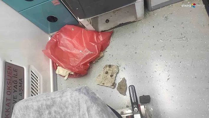 Diyarbakır'da Sağlık Ekiplerine Taşlı Saldırı: Aynı Şahıs İki Ambulansı Hedef Aldı!