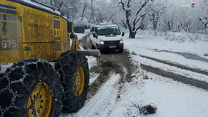 Diyarbakır'da kardan kapanan 439 kilometrelik yol ulaşıma açıldı