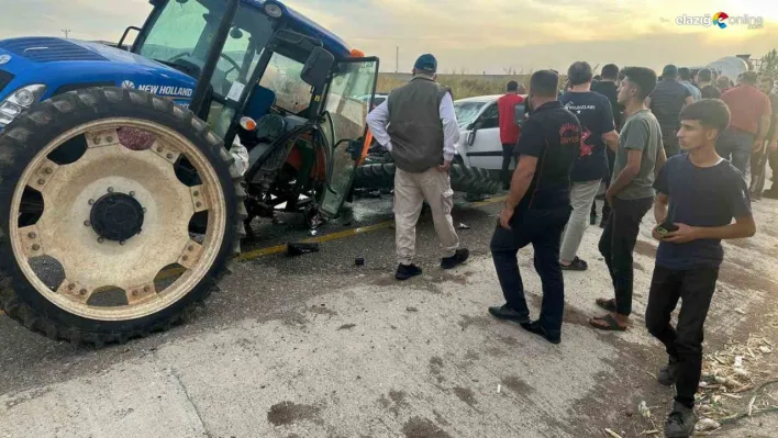 Diyarbakır'da traktör ile otomobil çarpıştı: 5 yaralı