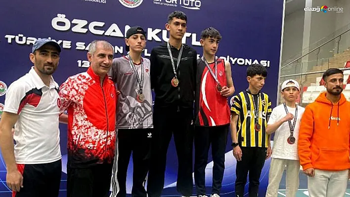 Elazığ Atletizminde Büyük Başarı: Türkiye Şampiyonası'nda İki Derece!