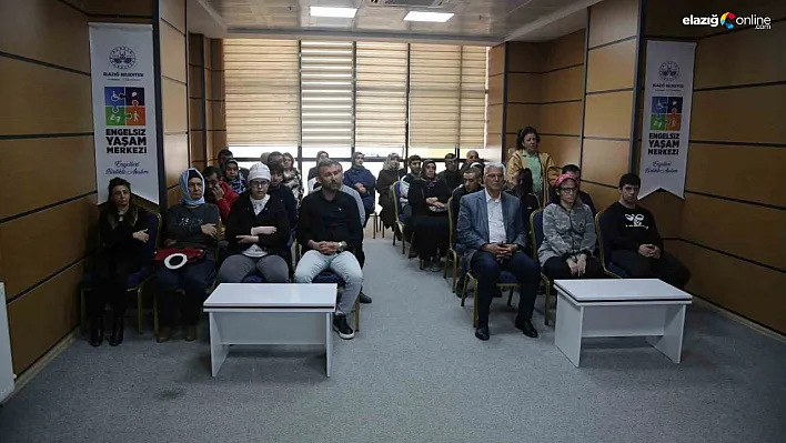 Dil ve Konuşma Problemlerine Uzman Çözüm: Elazığ'da Bilgilendirme Etkinliği!