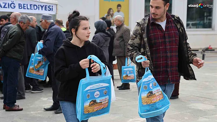 Can dostlara 10 ton mama desteği