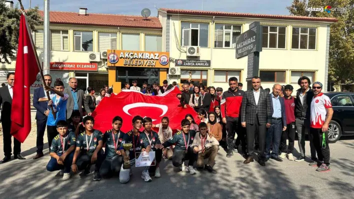 Dereceye giren öğrenciler için ödül töreni!