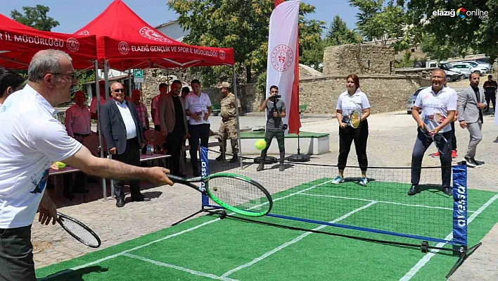 Elazığ'da ilk ulusal tenis turnuvasının startı verildi