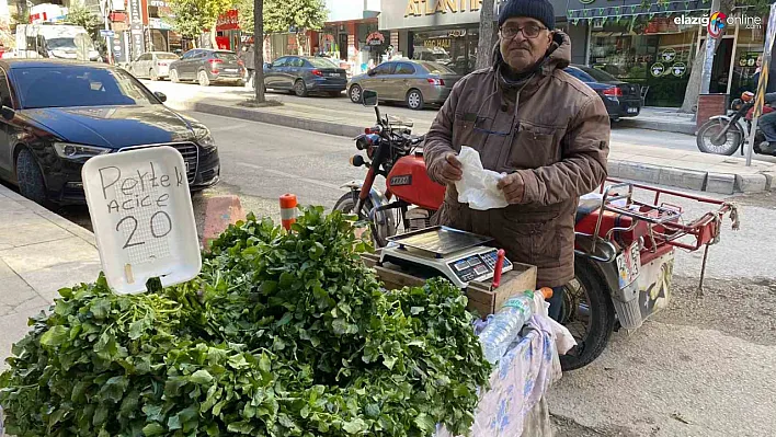 70 Yaşında Geçim Mücadelesi! Elazığlı Mustafa Dede'nin Azmi Takdir Topluyor!