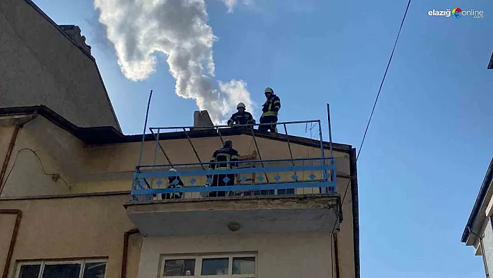 Elazığ'da Gece Yarısı Yangın Paniği! Bina Sakinleri Büyük Korku Yaşadı!